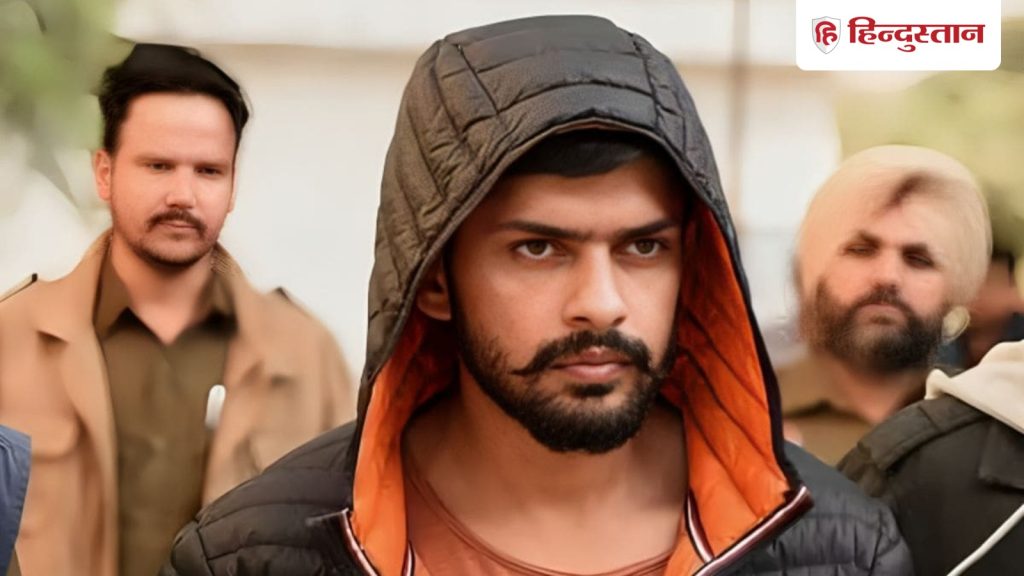 कनाडा में भारतीय मूल के कारोबारी के घर ताबड़तोड़ फायरिंग, लारेंस बिश्नोई गैंग का...