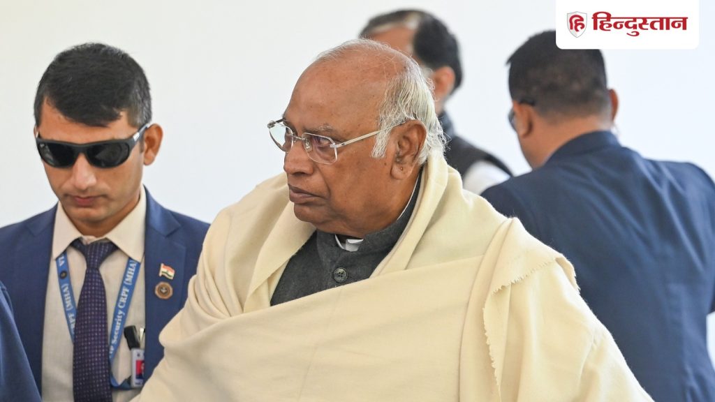 आलाकमान भ्रम में नहीं... कर्नाटक नेतृत्व विवाद पर मल्लिकार्जुन खरगे ने क्या...