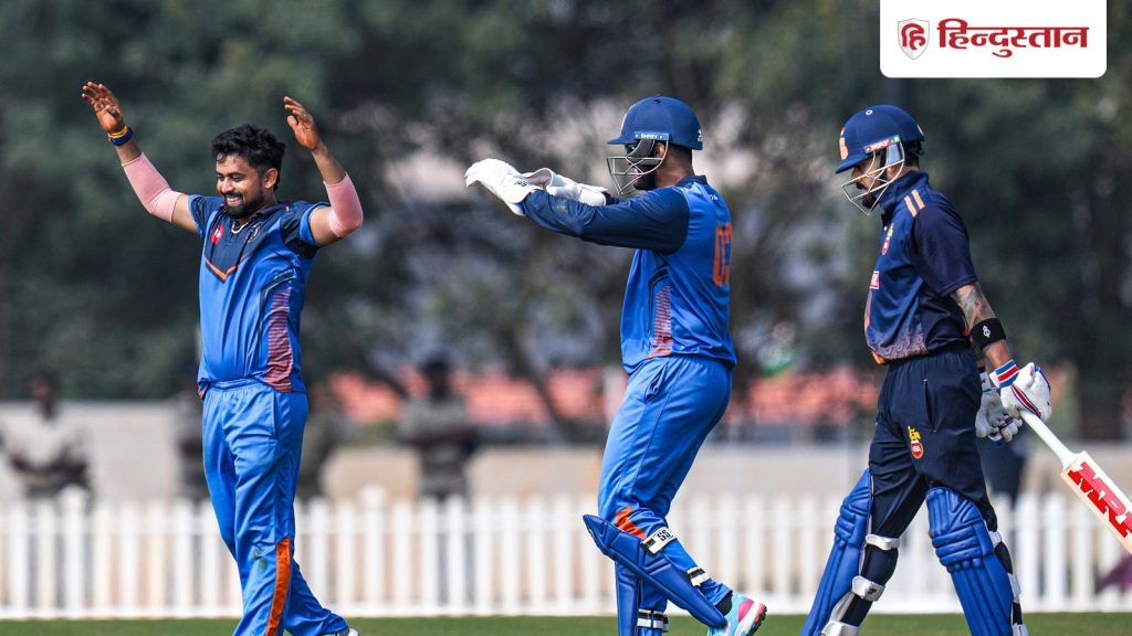 कौन हैं विशाल जायसवाल? जिन्होंने विराट कोहली को कराया स्टंप और ऋषभ पंत को किया क्लीन...