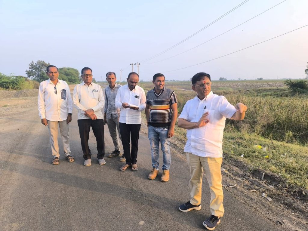 સાવરકુંડલા તાલુકાના લુવારા, જીરા, ગોરડકા, ગામોમાં કુલ ૭૫ લાખના ખર્ચે ગ્રામ...