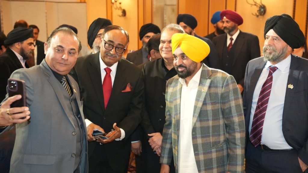 पंजाब के सीएम भगवंत मान का जापान के ओसाका में धमाकेदार रोड शो, जापानी निवेशकों ने ठोका ताल | cm bhagwant mann osaka business roadshow japan investment...