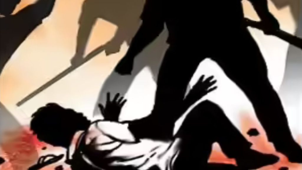 प्राइवेट पार्ट में घुसा दी गर्म रॉड, काट डाले कान: भीड़ ने युवक के साथ की बर्बरता, इलाज के दौरान हुई मौत | mob lynching case nawada bihar cloth seller killed by...