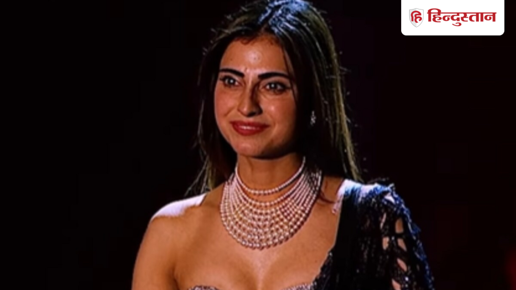 बिग बॉस में अपनी जर्नी देख निकले फरहाना के आंसू, लोग बोले- विनर तो यही...