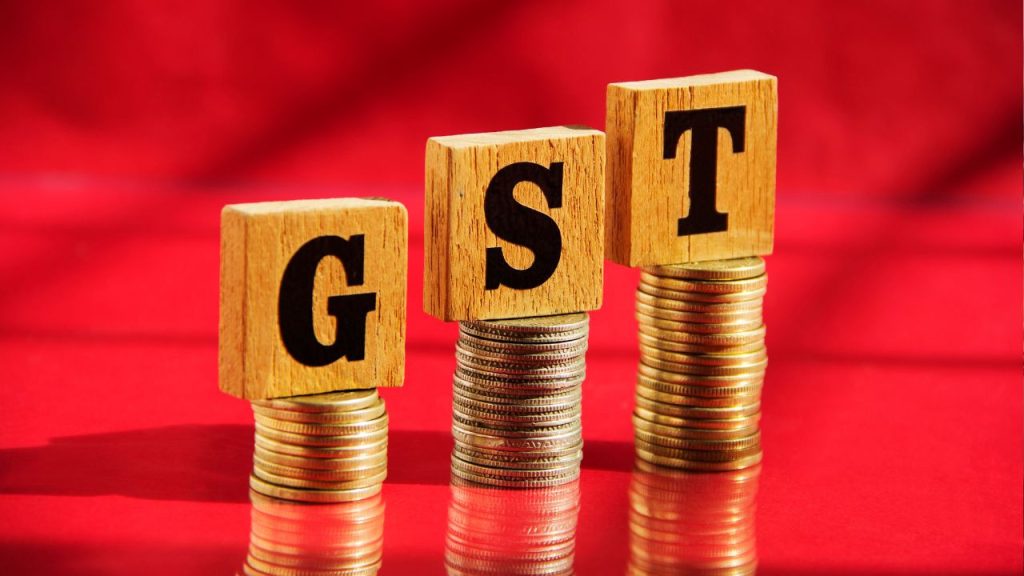 GST 2.0 का दिखा असर, फेस्टिव सीजन में कलेक्शन में बड़ी गिरावट, जानें फिर भी क्यों है गुड...