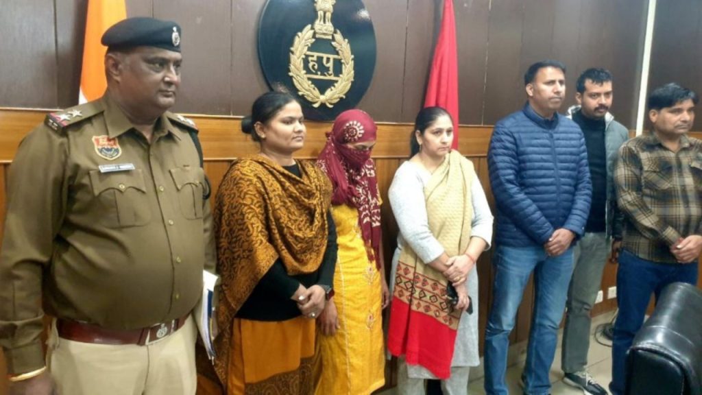 सुंदर बच्चियों को मारने की खाई कसम, महिला साइको किलर ने अपने बेटे समेत चार को उतारा मौत के घाट | In Haryana female psycho killer killed four people including her...