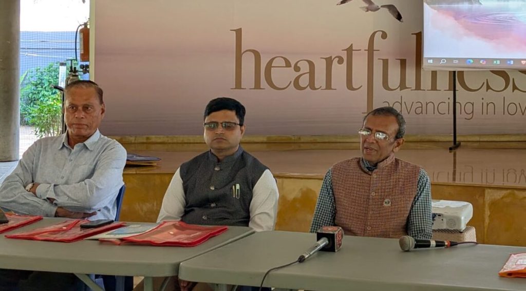 વર્લ્ડ મેડિટેશન ડે-2025: 21 ડિસેમ્બરે લાખો લોકો શાંતિમાં એક થવા તૈયાર વર્લ્ડ મેડિટેશન ડે-2025: 21 ડિસેમ્બરે લાખો લોકો શાંતિમાં એક થવા તૈયાર