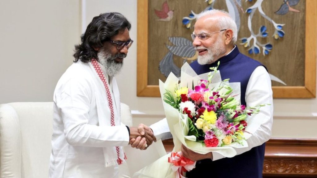 झारखंड की राजनीति में होगा खेला? अगर JMM- BJP का हुआ गठबंधन तो किसे होगा फायदा? जानें | If JMM BJP Tie Up Could Bring Gains and Risks for Both Sides Jharkhand government...