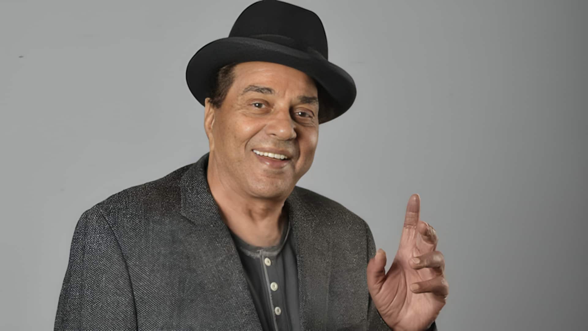 અનિલ શર્માએ જણાવ્યું કે મૃત્યુ પહેલા ધર્મેન્દ્ર કેવા હતા, કહ્યું- તે જોઈ રહ્યો હતો અનિલ શર્માએ જણાવ્યું કે મૃત્યુ પહેલા ધર્મેન્દ્ર કેવા હતા, કહ્યું- તે જોઈ રહ્યો હતો