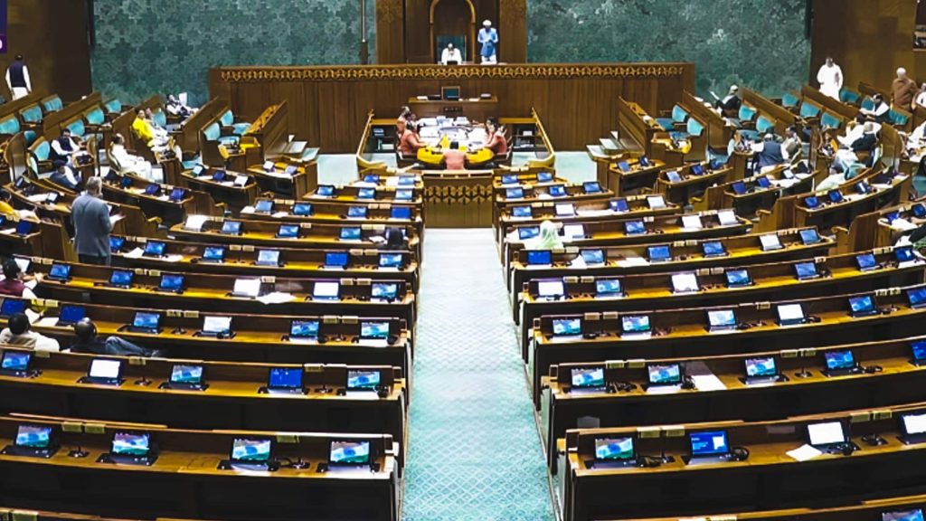 लोकसभा में मनरेगा की जगह VB-जी राम जी विधेयक पर रात 12 बजे तक चर्चा