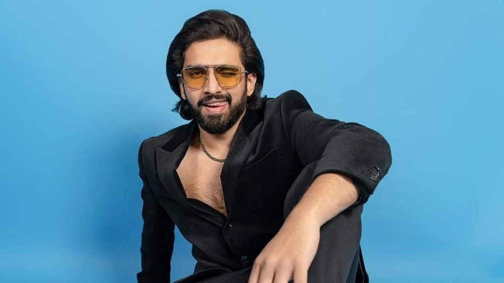 'बिग बॉस 19' के बाद नए विवाद में फंसे अमाल मलिक, सार्वजनिक माफी की हुई मांग