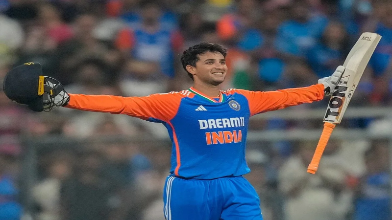 અભિષેક શર્માનું પ્રદર્શન બધા નિષ્ફળ, ક્રિકેટ જગતમાં હલચલ મચાવી… अभिषेक शर्मा के प्रदर्शन ने सबको किया फेल, क्रिकेट जगत में बनाई...