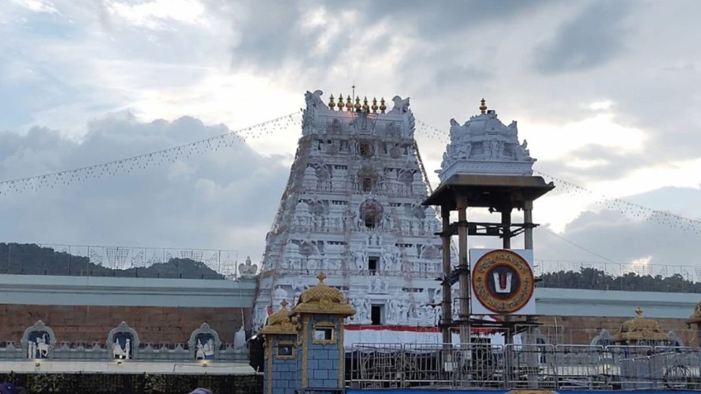 सम्राट चौधरी ने पूरा किया अपना वादा, मोकामा में बनेगा तिरुपति बालाजी मंदिर, जानें क्यों है ये खास | Tirupati Balaji temple built in Mokama Bihar government gives...