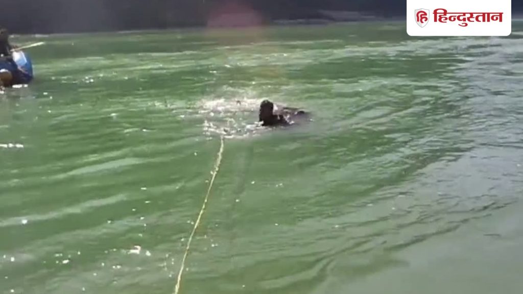 उखड़ रही सांसें लौट आई... ऋषिकेश गंगा में डूबे गुड़गांव के पर्यटक की जान कैसे बची-...