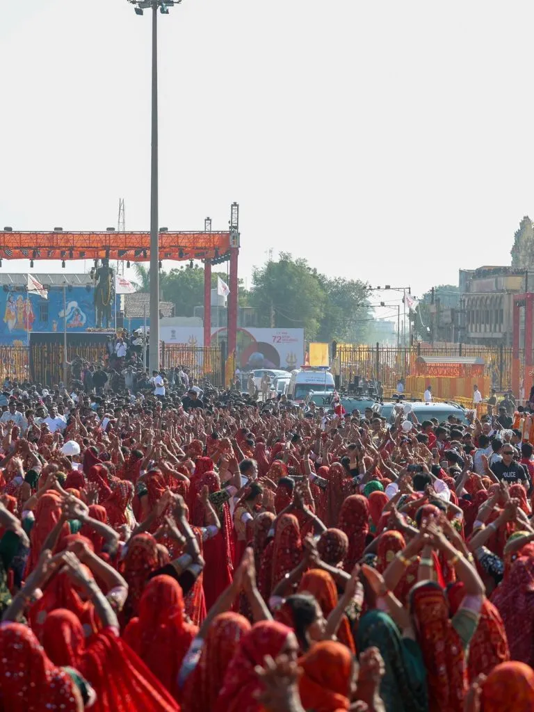 સોમનાથમાં ભક્તિ અને બહાદુરીનો સંગમ! પીએમ મોદીના સ્વાભિમાન પર્વની અદ્રશ્ય તસવીરો