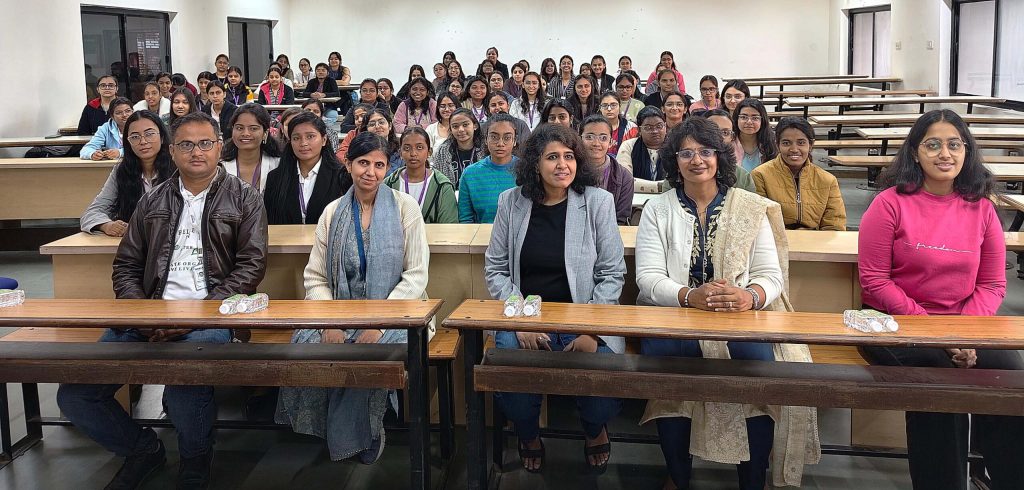 “શું રસીકરણ કેન્સરને રોકી શકે છે?” વિષય પર GLS-FOC ખાતે નિષ્ણાત સત્ર