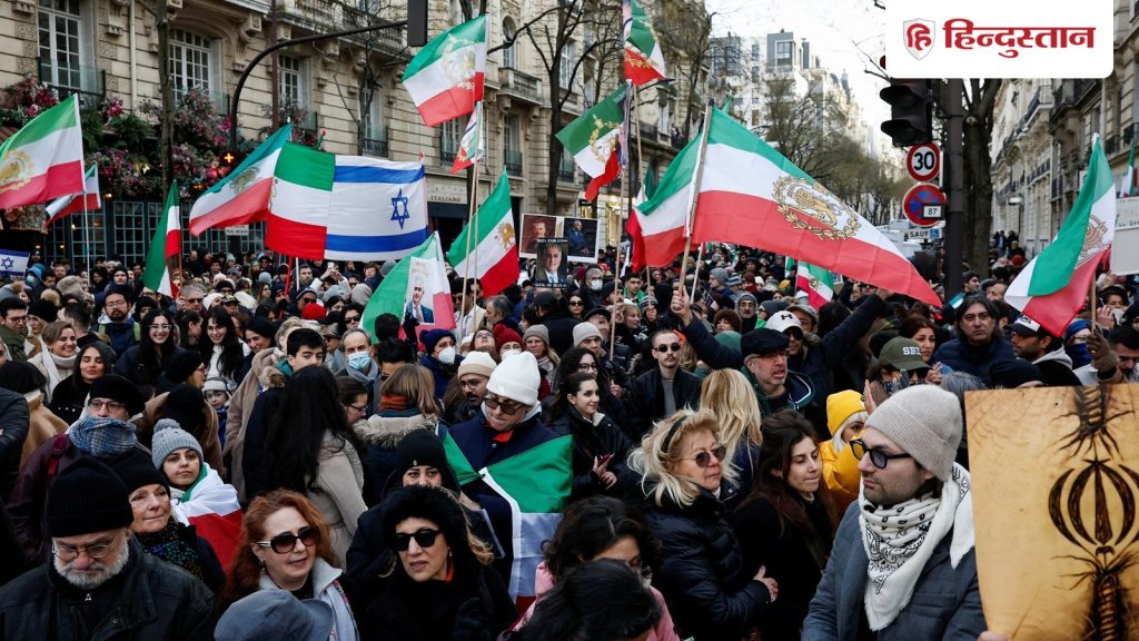 ईरान से निकल जाओ नहीं तो... इस देश ने अपने लोगों को दी हाहाकारी चेतावनी, कुछ बड़ा होने वाला...