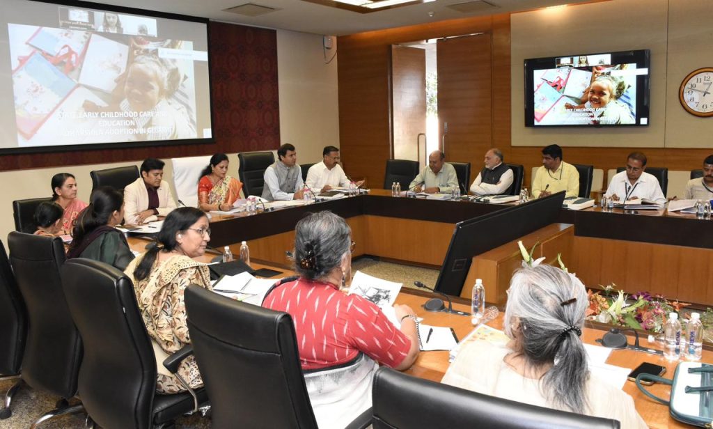 આધારશિલા અભ્યાસક્રમ દ્વારા બાળકોના સર્વાંગી વિકાસને નવી દિશા મળશે: ડો....