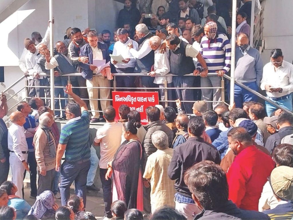 મહેસાણામાં શુદ્ધ પાણીના સમ્પ પાસે ભૂગર્ભ ગટરનું પમ્પિંગ સ્ટેશન બનાવવા...