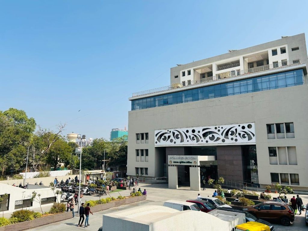 નગરી આંખની હોસ્પિટલમાં 3 વર્ષમાં 5 લાખથી વધુ દર્દીઓની આંખોમાં ઉજાસ