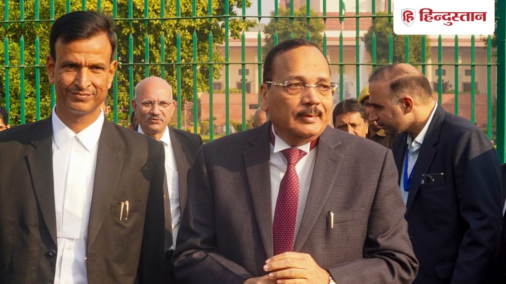 समझना चाहिए, लोग कितने तनाव में हैं; बंगाल में चल रहे SIR के बीच CJI सूर्यकांत ने EC को दिया बड़ा...