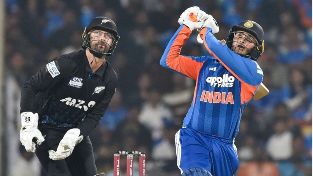 अभिषेक शर्मा ने बिना डॉट बॉल खेले बना डाला वर्ल्ड रिकॉर्ड, जानें तीसरे टी20 में तूफानी इनिंग में क्या था ऐसा...