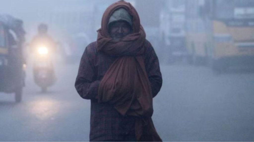 Weather Update: रविवार को उत्तर भारत में रहेगा ठंड का कहर, दक्षिण में बारिश का...