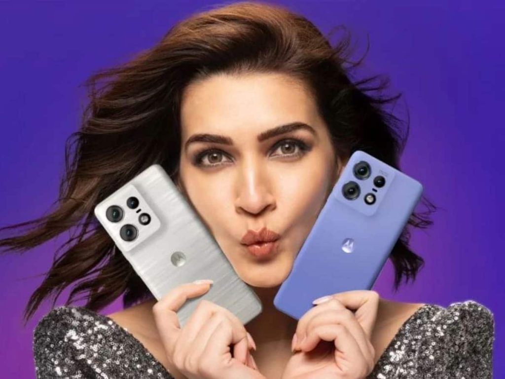 ₹6000 तक सस्ते हुए Motorola के 32MP सेल्फी कैमरा वाले 3 मिलिट्री ग्रेड Phones, बारिश में चलेंगे टका-टक, देखें...