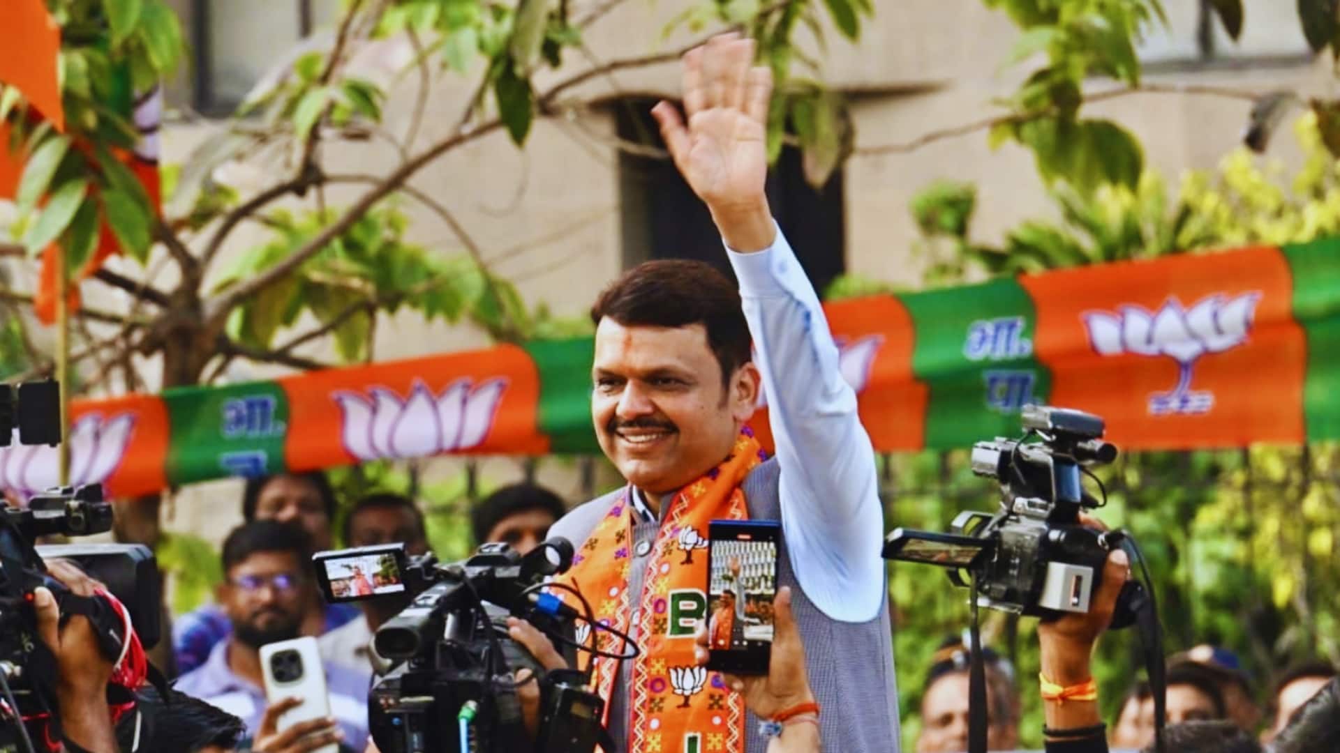 સ્થાનિક મુદ્દાઓ પર ધ્યાન કેન્દ્રિત કરો, કેન્દ્રીય નેતૃત્વને દૂર રાખ્યું; BMCમાં ભાજપની જીતની વાર્તા સ્થાનિક મુદ્દાઓ પર ધ્યાન કેન્દ્રિત કરો, કેન્દ્રીય નેતૃત્વને દૂર રાખ્યું; BMCમાં ભાજપની જીતની વાર્તા