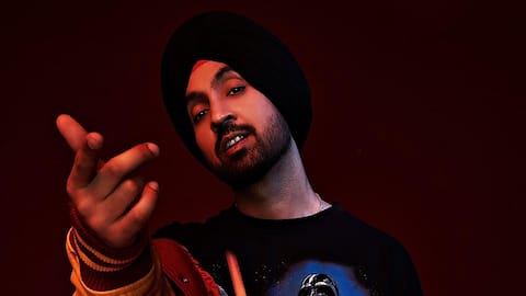 'બોર્ડર 2'નું નવું ગીત 'ઈશ્ક ધ ચેહરા' દિલજીત સિંહના અવાજમાં રિલીઝ થયું છે 'બોર્ડર 2'નું નવું ગીત 'ઈશ્ક ધ ચેહરા' દિલજીત સિંહના અવાજમાં રિલીઝ થયું છે