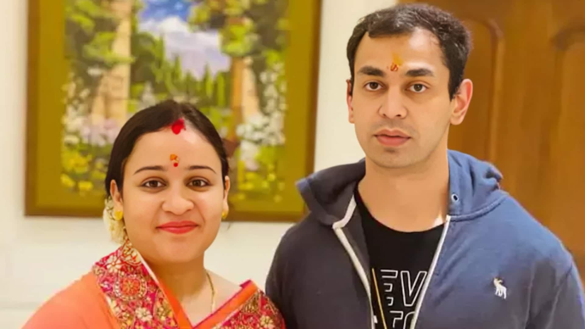 મુલાયમ સિંહના નાના પુત્ર પ્રતીક યાદવ પત્ની અપર્ણાને છૂટાછેડા આપશે, ગંભીર આરોપ લગાવ્યો મુલાયમ સિંહના નાના પુત્ર પ્રતીક યાદવ પત્ની અપર્ણાને છૂટાછેડા આપશે, ગંભીર આરોપ લગાવ્યો