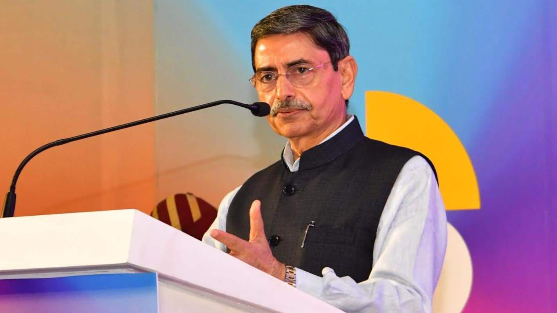 રાષ્ટ્રગીતના અપમાનનો આરોપ, તમિલનાડુના રાજ્યપાલ ભાષણ વિના જ વિધાનસભામાંથી નીકળી ગયા રાષ્ટ્રગીતના અપમાનનો આરોપ, તમિલનાડુના રાજ્યપાલ ભાષણ વિના જ વિધાનસભામાંથી નીકળી ગયા