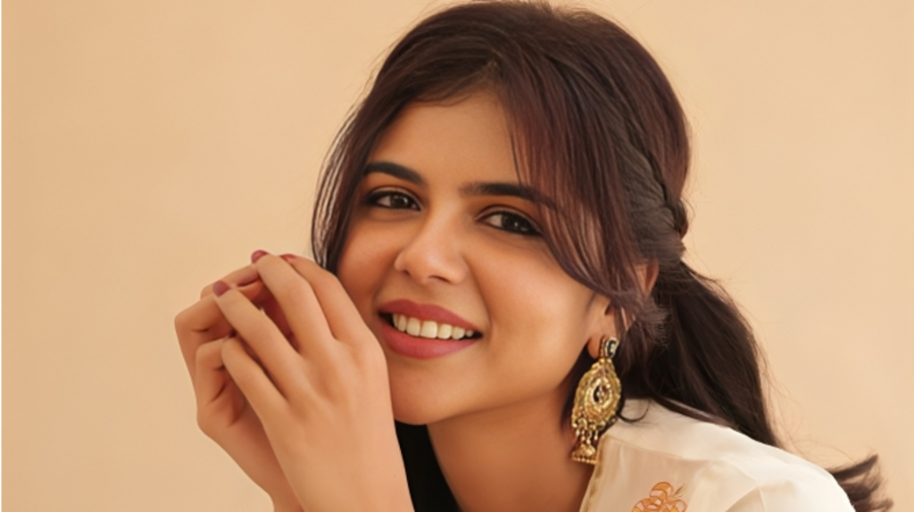 આલિયા ભટ્ટ, રણવીર સિંહને છોડ્યા બાદ હવે બોલિવૂડમાં છે કલ્યાણી પ્રિયદર્શન… कल्याणी प्रियदर्शन अब बॉलीवुड में, आलिया भट्ट की छुट्टी कर बनीं रणवीर सिंह की हीरोइन