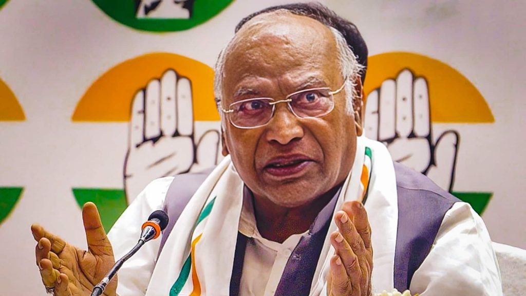 मल्लिकार्जुन खड़गे ने 2025 को भाजपाई लूट और कुशासन का साल बताया, कहा- याद दिलाना जरूरी