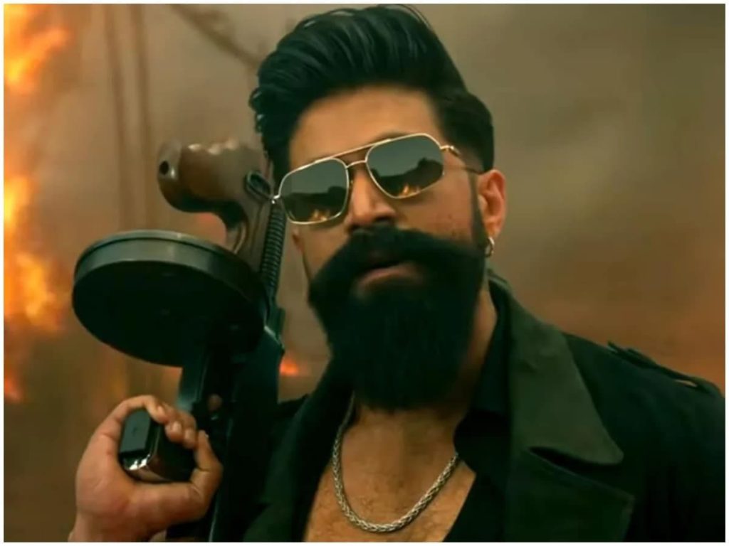 Toxic Cast Fees: यश को मिले 50 करोड़! इस एक्ट्रेस ने तोड़ा रिकॉर्ड, 'टॉक्सिक' के लिए नयनतारा से ज्यादा वसूली...