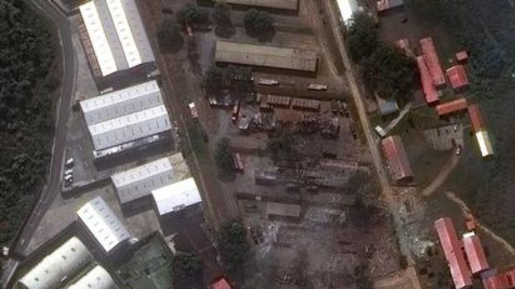 आधी रात को चले अमेरिकी ऑपरेशन में ध्वस्त हुआ मादुरो का 'किला', सैटेलाइट तस्वीरों में दिखी भयंकर तबाही | Maduro's fortress destroyed in US operation satellite images show the...