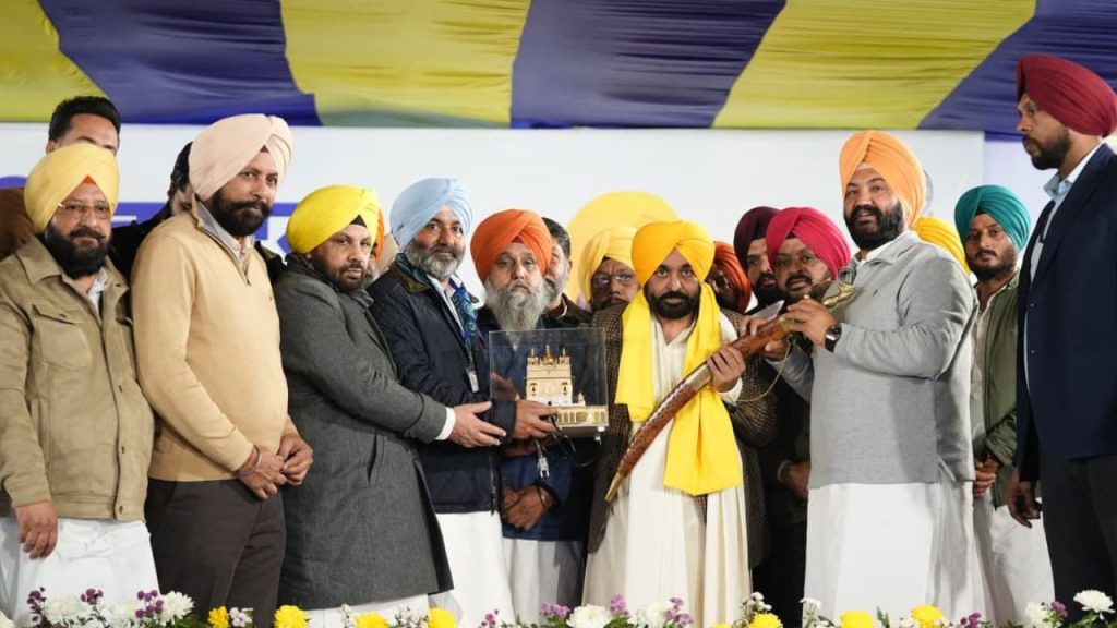 अकालियों की सत्ता के दौरान हुई गुंडागर्दी और बेअदबी को लोग कभी भूल नहीं सकते: सीएम मान | People can never forget the hooliganism that took place during the Akali regime CM...