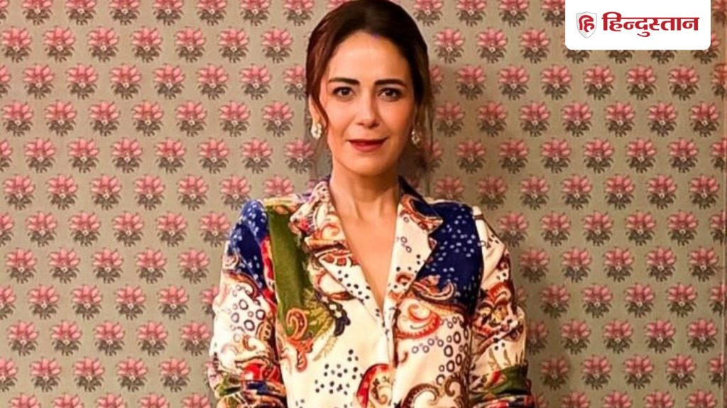 बॉलीवुड के डबल स्टैंडर्ड पर बोलीं मोना सिंह, कहा- 60 साल के आदमी करते...