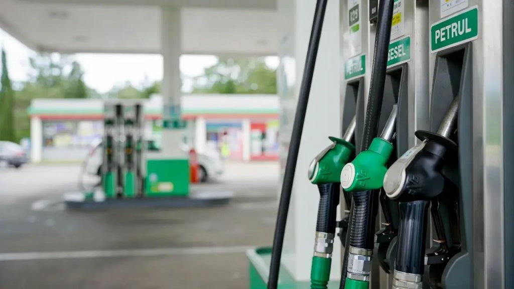 बदल गए पेट्रोल-डीजल के दाम? घर से निकलने से पहले यहां जानें रेट | petrol diesel price today 7 january 2026 Wednesday check rates city...