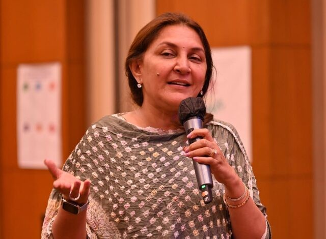 Anar patel khodaldham: ખોડલધામ અને અનાર પટેલની નિમણૂક અંગેનું સત્ય: મીડિયાના તથ્યવિહોણા દાવાઓ અને વાસ્તવિકતા – Newz… Anar patel khodaldham: ખોડલધામ અને અનાર પટેલની નિમણૂક અંગેનું સત્ય: મીડિયાના તથ્યવિહોણા દાવાઓ અને વાસ્તવિકતા - Newz...