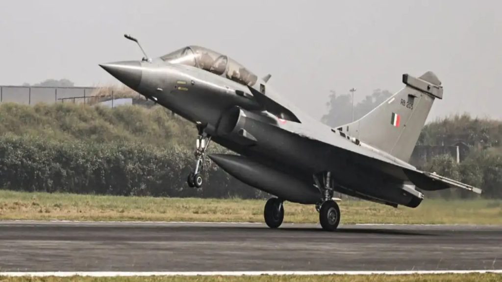 राफेल की मेगा डील, 114 फाइटर जेट्स के लिए फ्रांस के साथ ₹3.25 लाख करोड़ के सौदे पर होगी...