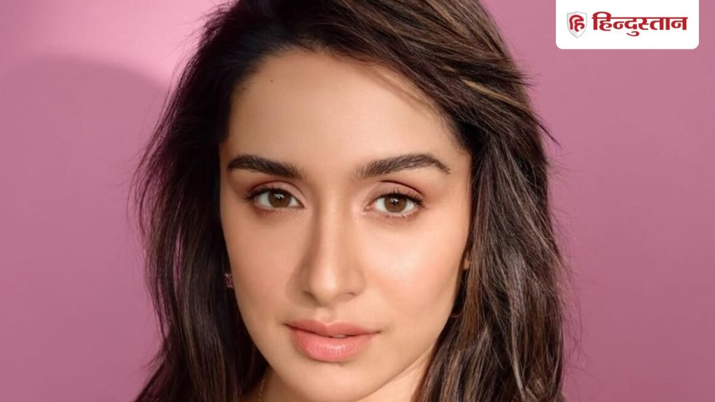 શું ઉદયપુરમાં રાહુલ મોદી સાથે લગ્ન કરવા જઈ રહી છે શ્રદ્ધા કપૂર? સિદ્ધાંત ભાઈની પ્રતિક્રિયા… श्रद्धा कपूर क्या उदयपुर में करने वाली हैं राहुल मोदी से शादी? भाई सिद्धांत का रिएक्शन...