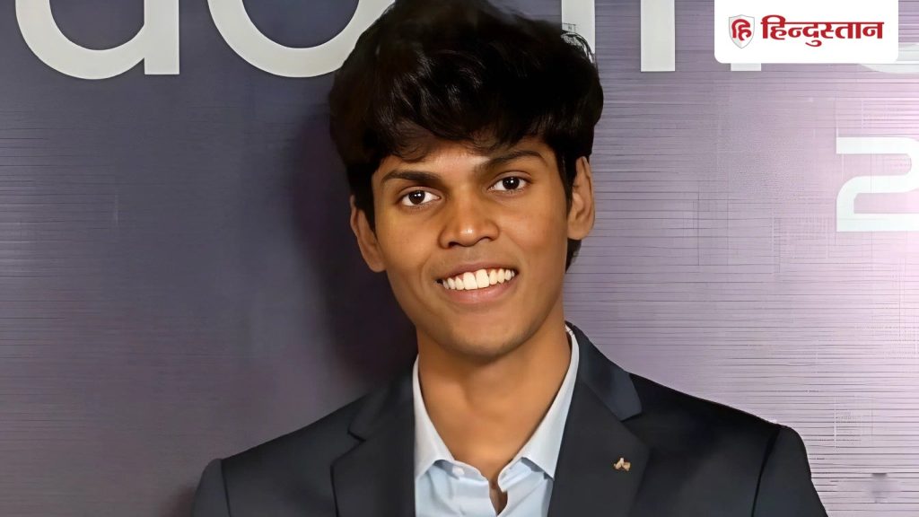 21 साल के स्टूडेंट ने रच दिया इतिहास, मिला पूरे ₹2.5 करोड़ का जॉब...