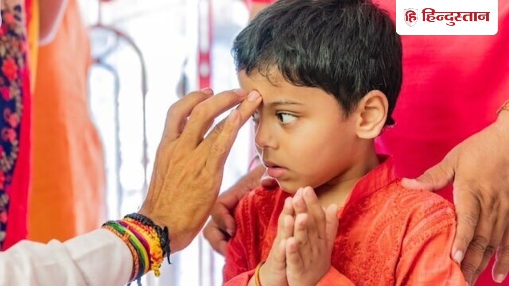 तिलक लगाने पर हिन्दू छात्र को स्कूल छोड़ने को किया मजबूर, ब्रिटेन में 8 साल के बच्चे संग भेदभाव से...