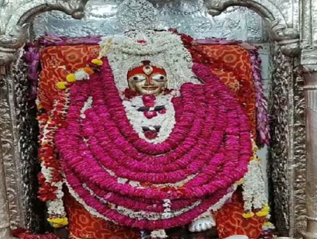 માતા સંકટ વૈષ્ણો દેવીની નાની બહેન છે, તેમણે ભગવાન શિવની મુશ્કેલીઓ દૂર કરી હતી,… वैष्णो देवी की छोटी बहन हैं मां संकटा, भगवान शिव के कष्टों को किया दूर,...