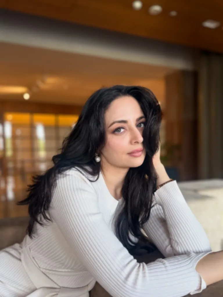 ઈમરાન હાશ્મી સાથે કેમેસ્ટ્રી કેવી રહી? ઝોયા અફરોઝે ખુલાસો કર્યો