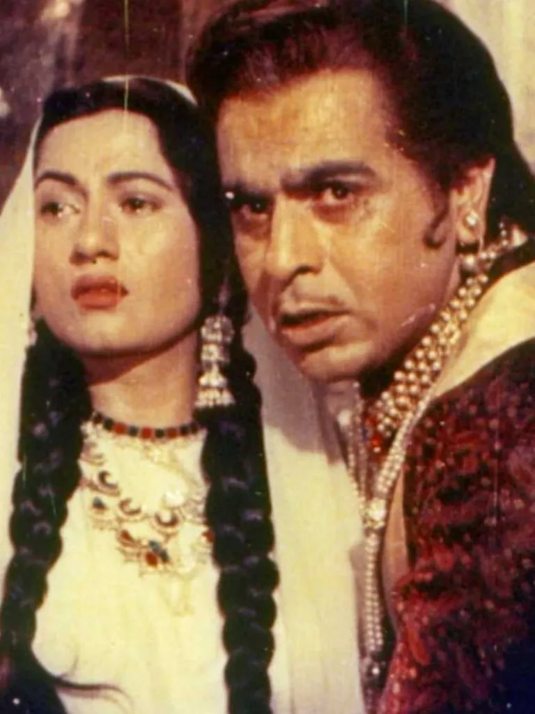 દિલીપ કુમારને મધુબાલા સાથે ખૂબ જ પ્રેમ હતો, અચાનક શું થયું કે તેઓ કોર્ટ પહોંચ્યા?