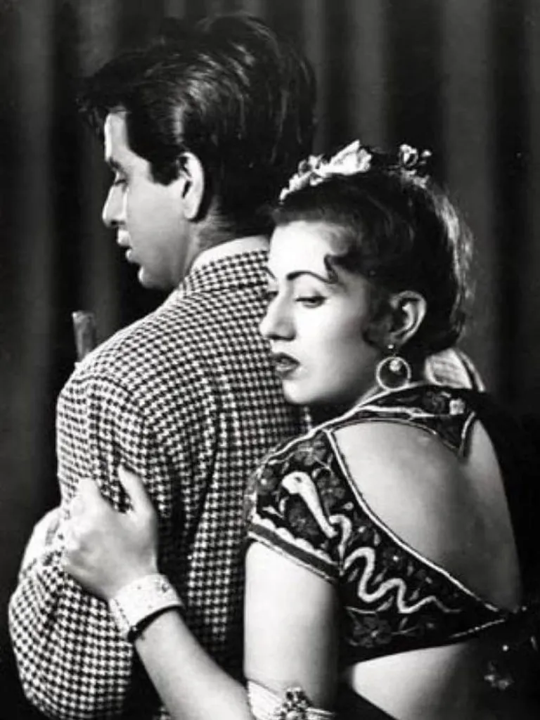 દિલીપ કુમારને મધુબાલા સાથે ખૂબ જ પ્રેમ હતો, અચાનક શું થયું કે તેઓ કોર્ટ પહોંચ્યા?