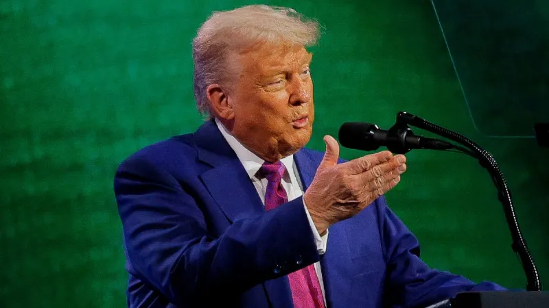 ટ્રમ્પે ફરી ટેરિફ બોમ્બ ફોડ્યો, 10 થી વધારીને 15 ટકા કર્યો, કહ્યું- હવે દાયકાઓથી લૂંટ… US President Donald Trump raised global tariffs from 10 percent to 15 percent