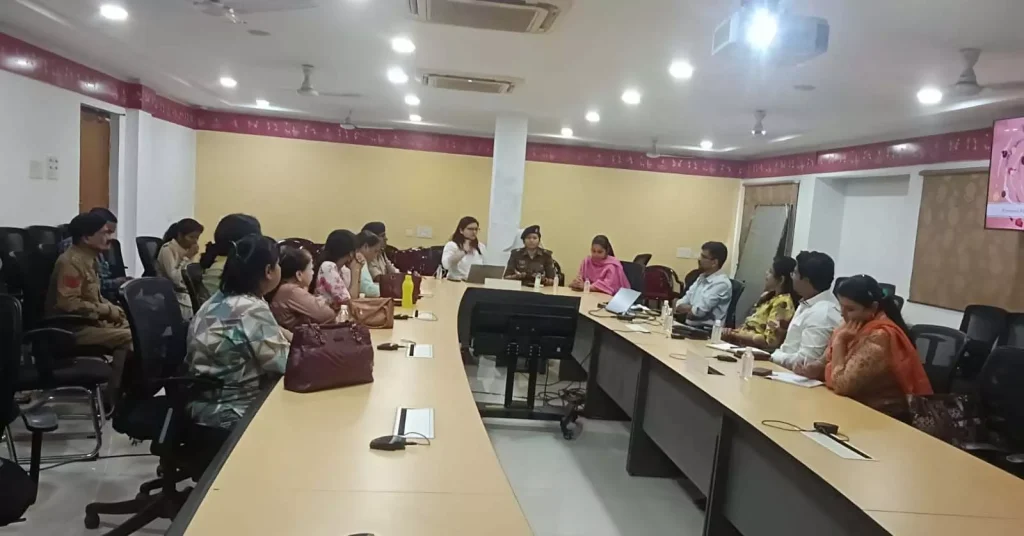 महिला परामर्श केंद्र के काउंसलर्स के लिए एक दिवसीय प्रशिक्षण कार्यक्रम...