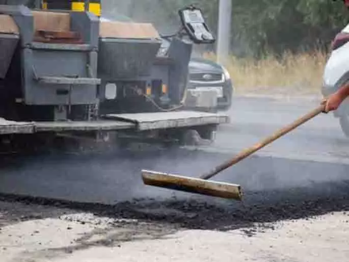 ફ્લાયઓવર માટે છ વર્ષ: બડનેરાના નેતાઓ પગલાં લેશે? Flyover के लिए छह साल: क्या बडनेरा के नेता कार्रवाई करेंगे